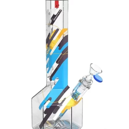Famous Designs “Octagon” Bong